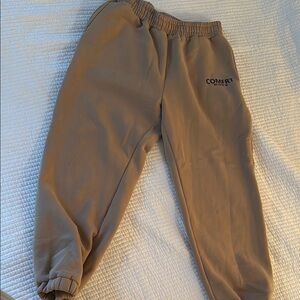 Comfrt tan joggers